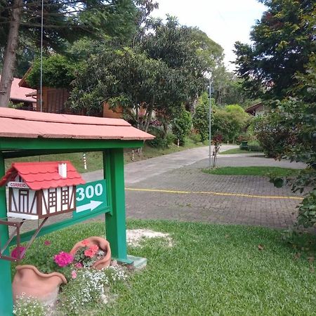 Ex Pousada Vale Do Bosque - Aluguel Por Temporada Hotel Gramado Ngoại thất bức ảnh